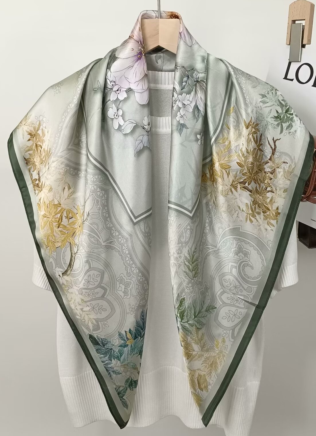 Syal Persegi Sutra Mulberry 90 - Face Scarf Mask ulasan dan harga